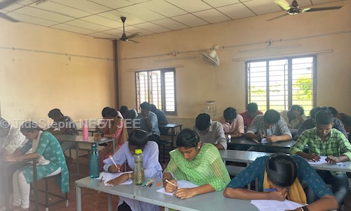 TidsStepin NEET JEE  in Thanakkankulam, Madurai - 