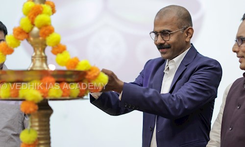 VEDHIK IAS ACADEMY in Ravipuram, Kochi - 682015