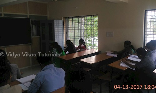 Vidya Vikas Tutorials in Mahalakshmipuram, Bangalore - 560086