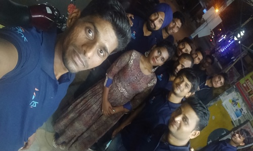 Zouser in Bara Nagar, Kolkata - 700055