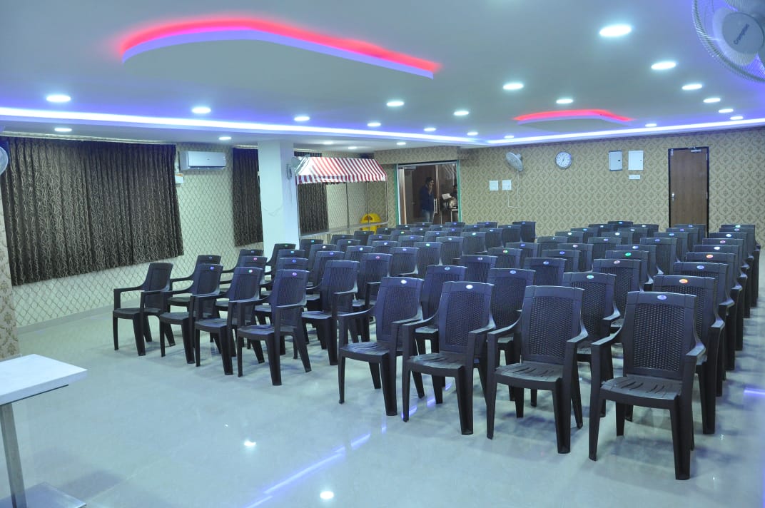 Thirlok Bajaj Shenoy Nagar Chennai Thirlok Bajaj Shenoy Nagar Chennai