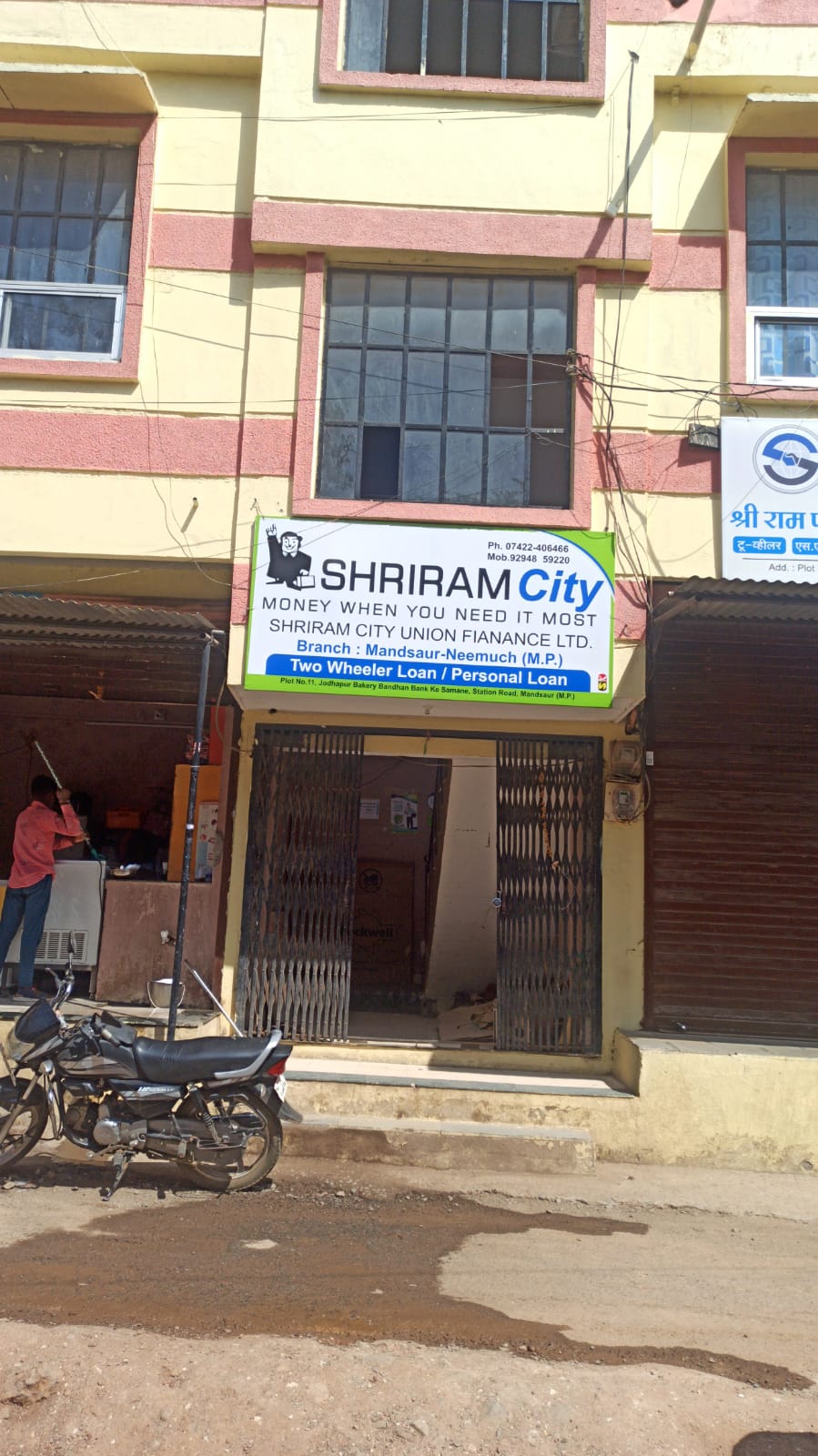 Shriram Finance Limited in Police Colony, Mandsaur