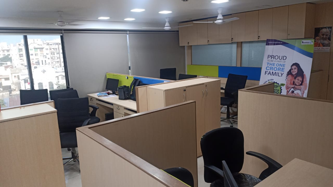 Shriram Finance Limited in Adajan, Surat