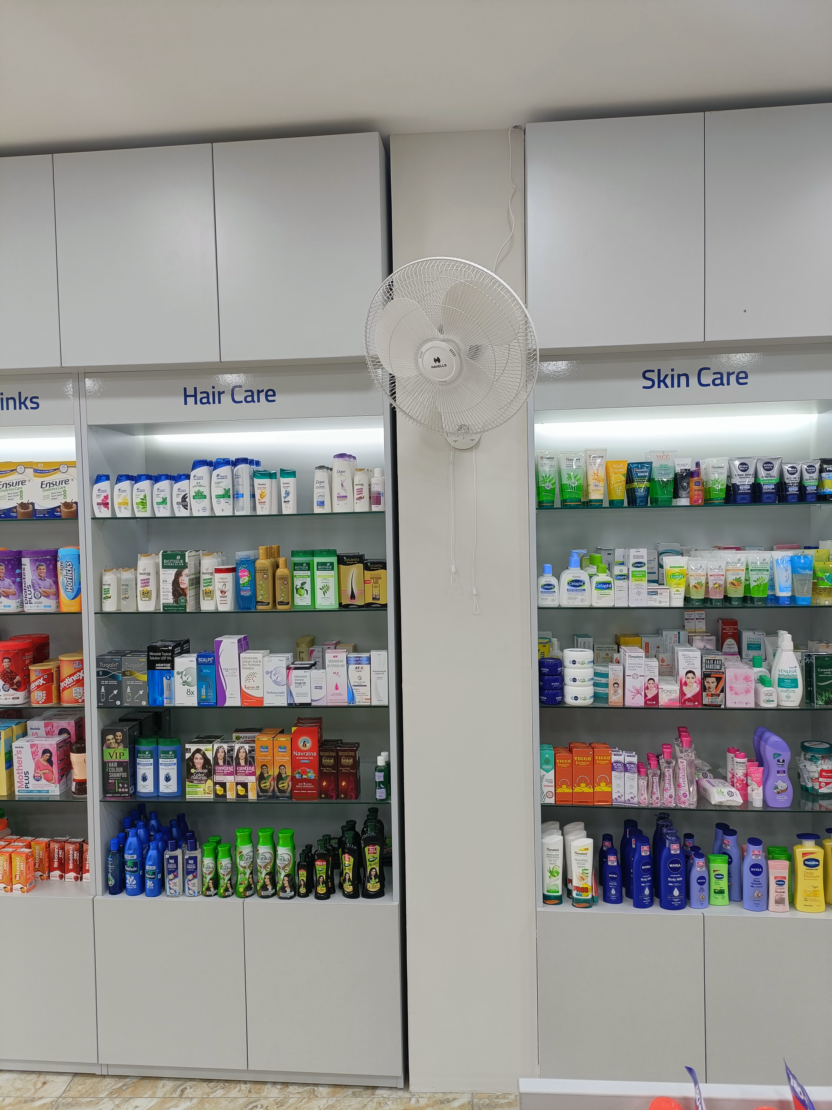 Aster Pharmacy in Kakkanad, Kochi