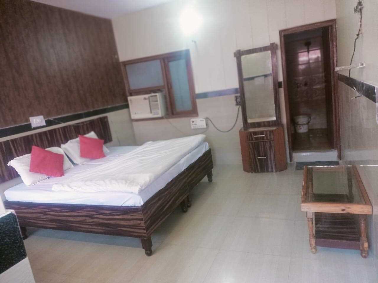 Hotel Goverdhan in Agra, Agra