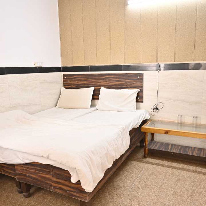 Hotel Goverdhan in Agra, Agra