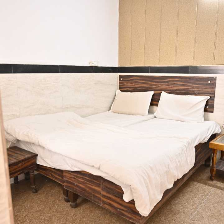 Hotel Goverdhan in Agra, Agra