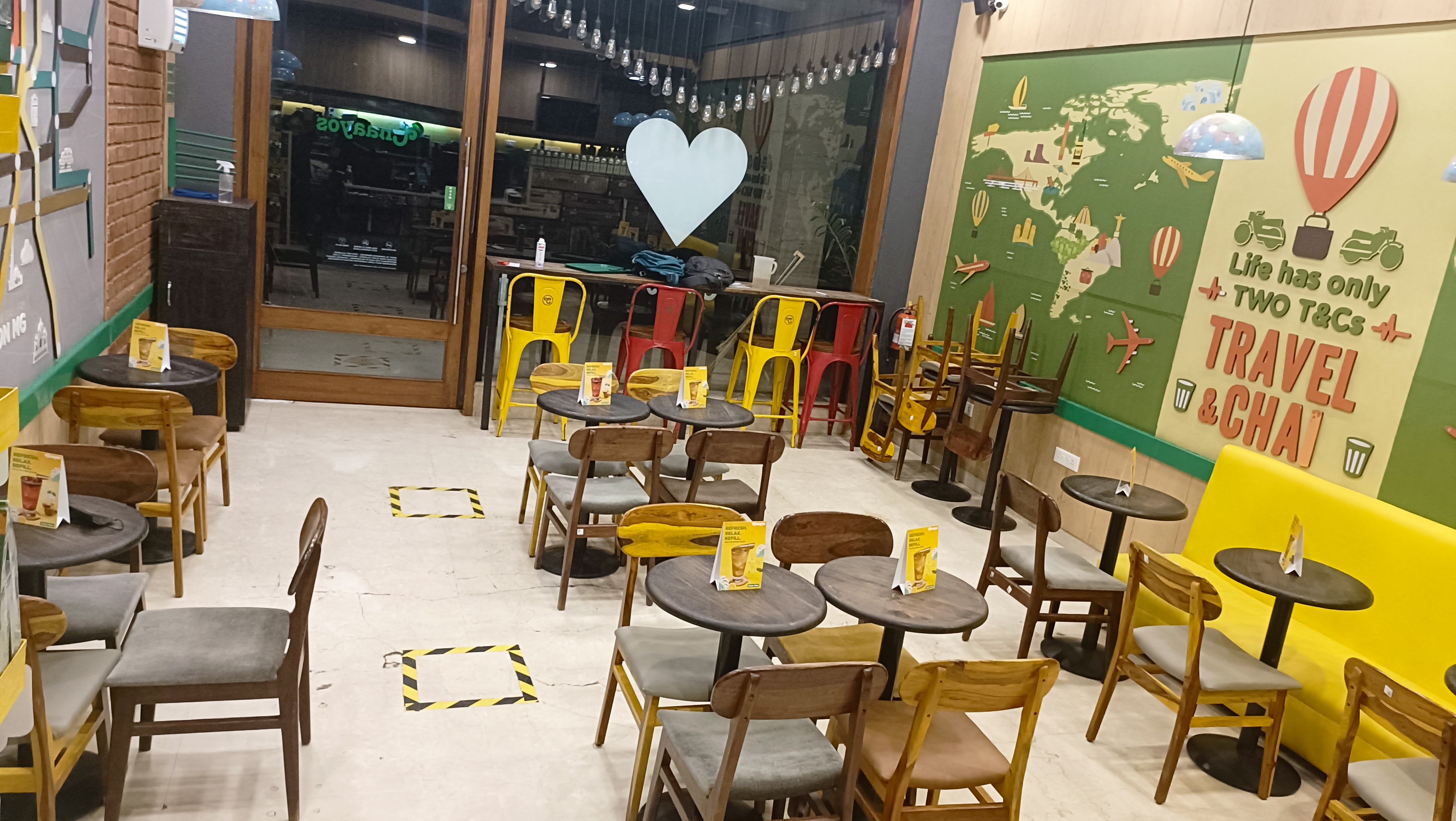 Chaayos Cafe - Gallery On Mg, New Manglapuri, Sultanpur