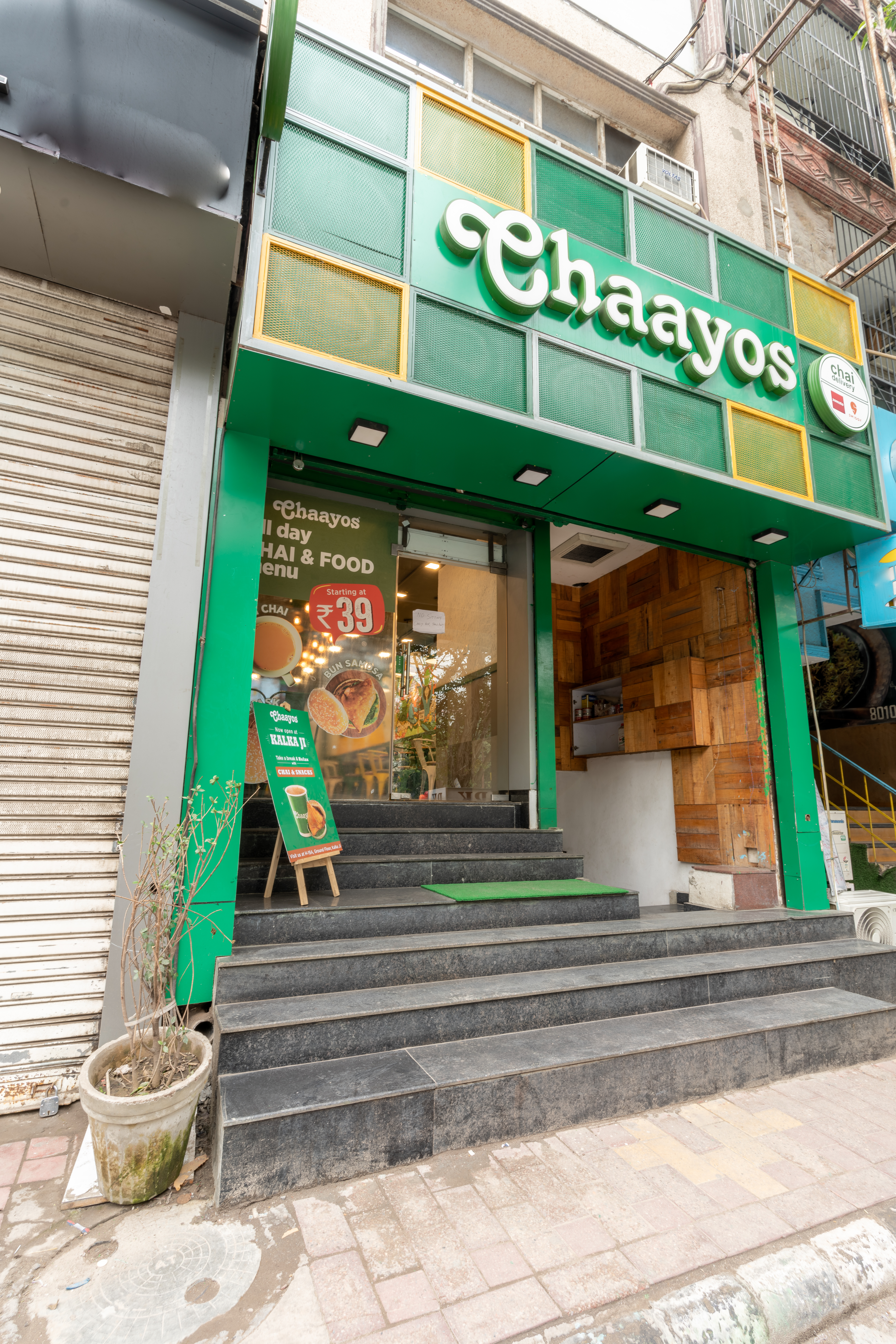 Photos and Videos of Chaayos Cafe at Kalkaji, New Delhi
