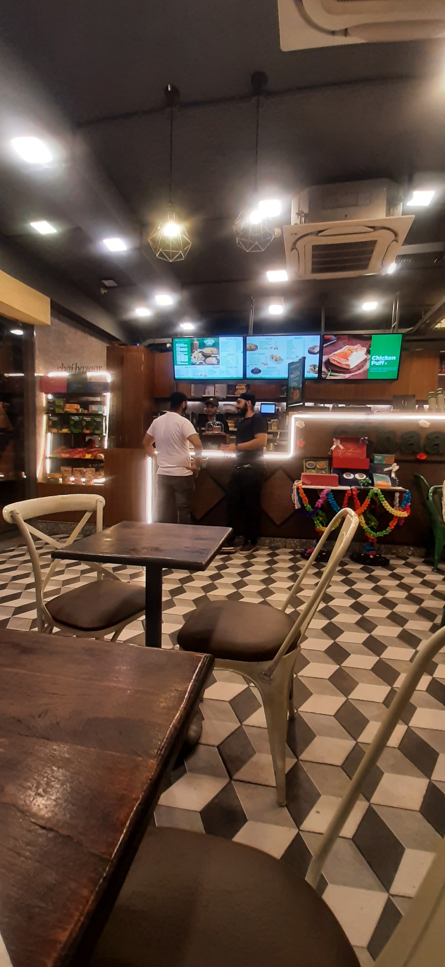 Chaayos Cafe - Janakpuri, Block B3