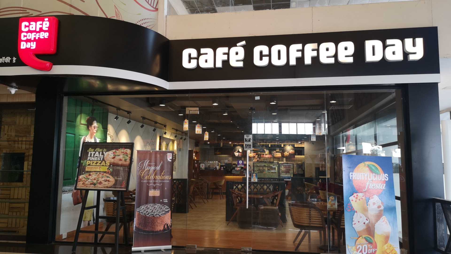 Cafe Coffee Day Mumbai Gujarat NH 48, Haloli Best Coffee Shop and