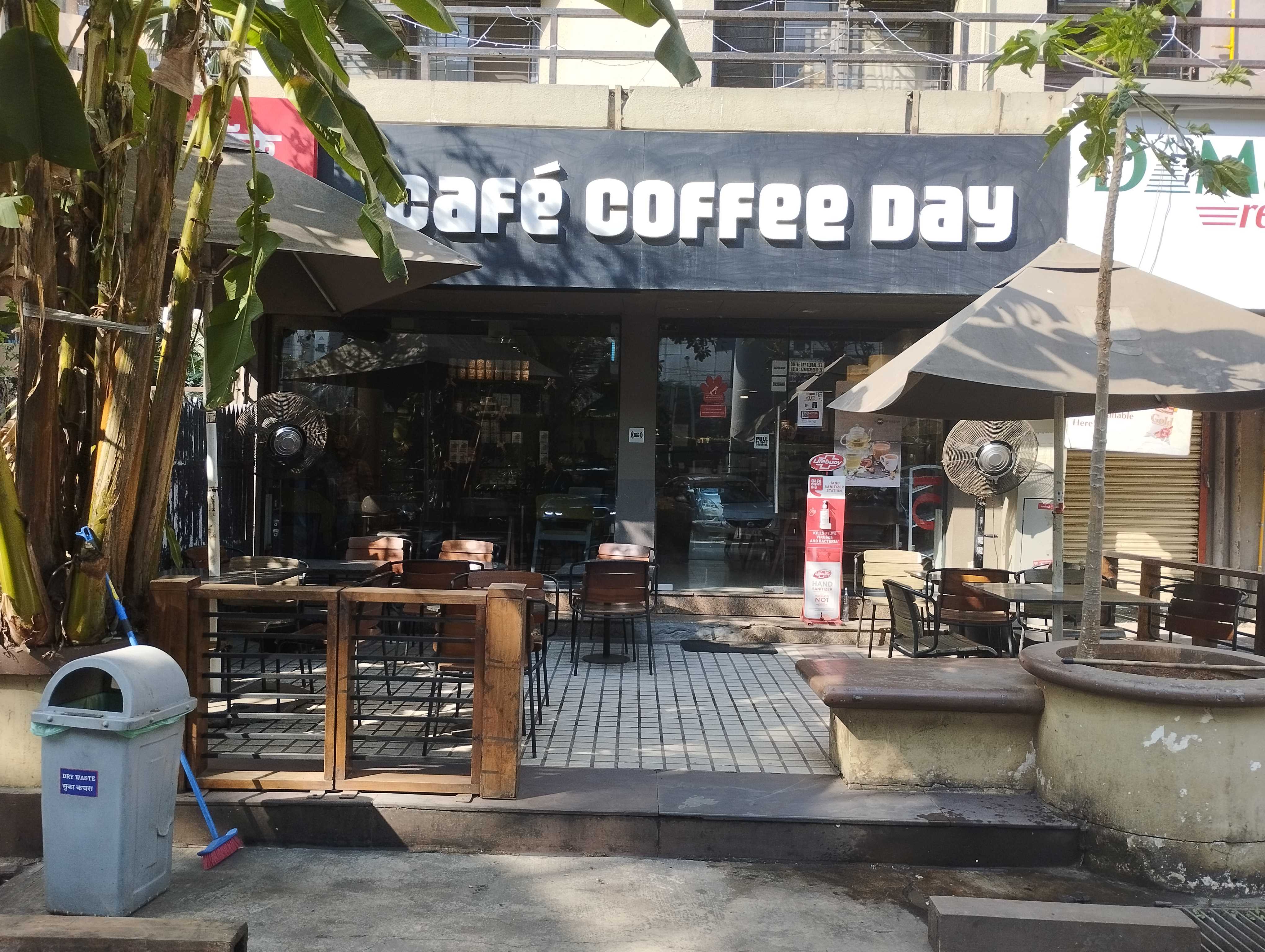 Cafe Coffee Day Magathane Service Road, Borivali East Best Coffee