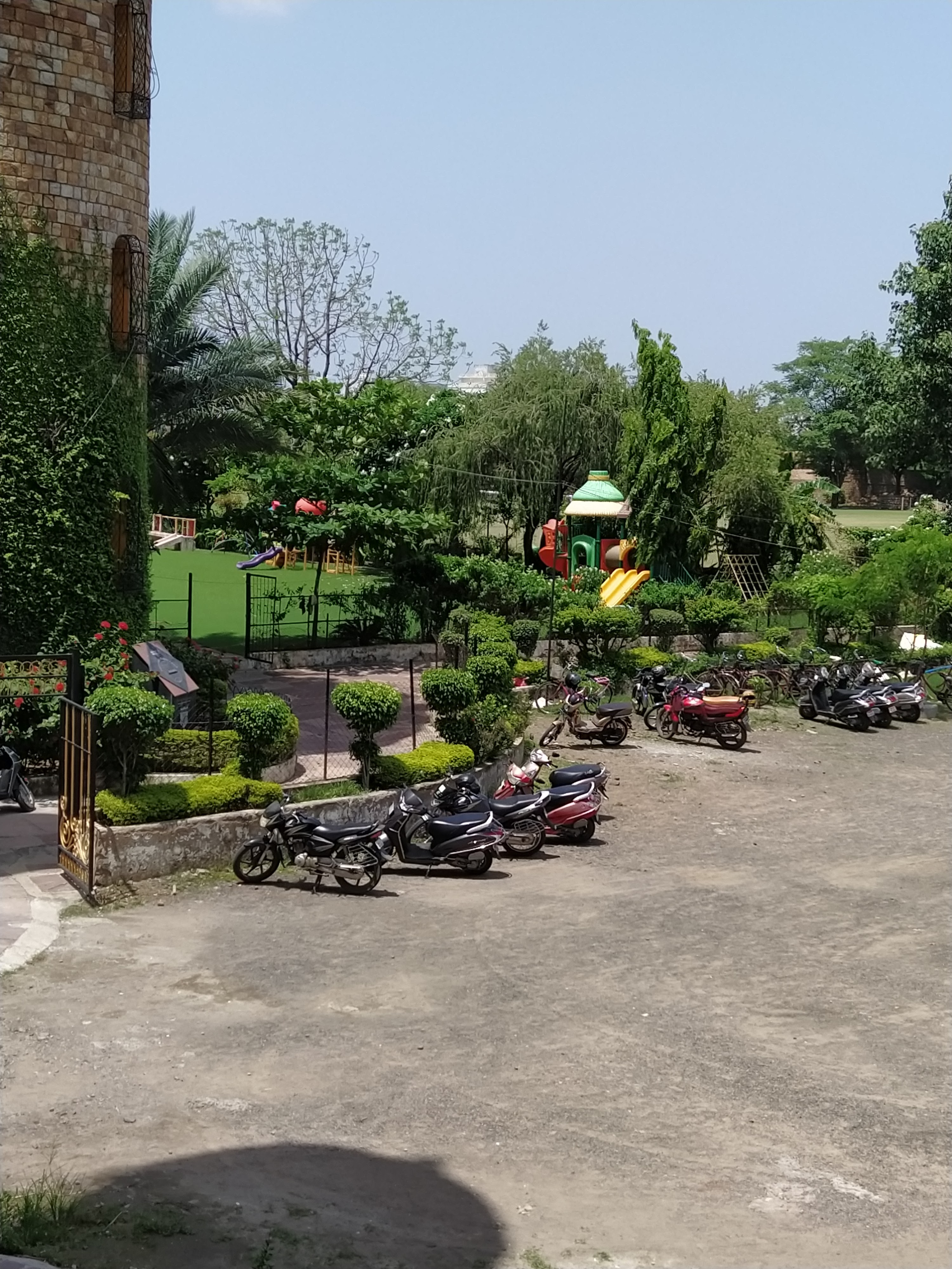 Centre Point School Wardhaman Nagar CBSE in Wardhaman Nagar, Old