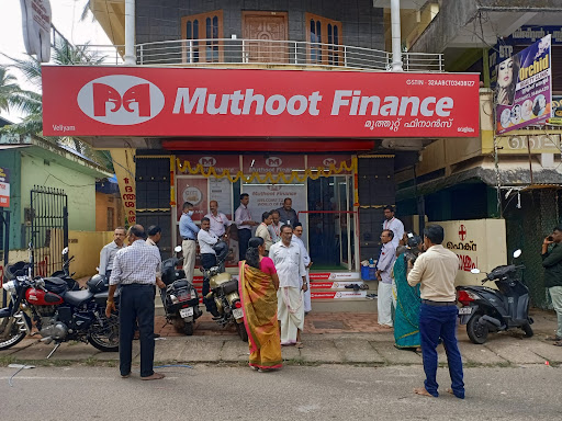 Muthoot Finance Services in Kottarakkara, VELIYAM , KERALA