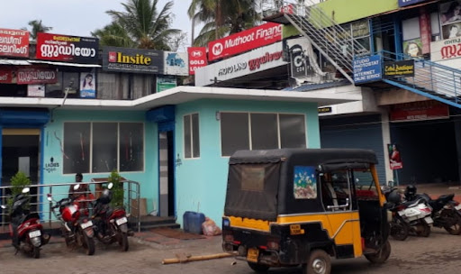 Muthoot Finance Services in Panoor, Panoor, Kerala