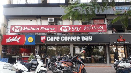 Muthoot Finance Services in TGB, Adajan Gam, Surat, Gujarat