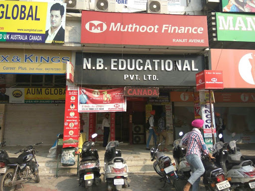 Muthoot Finance Services in Ranjit Avenue, Amritsar, Punjab