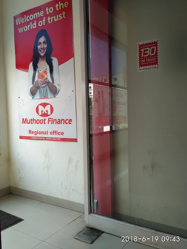 Muthoot Finance Services in Lakadganj, Nagpur, Maharashtra