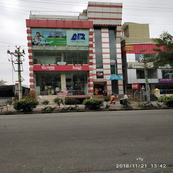 Raymond in Naagarabhaavi, Bengaluru