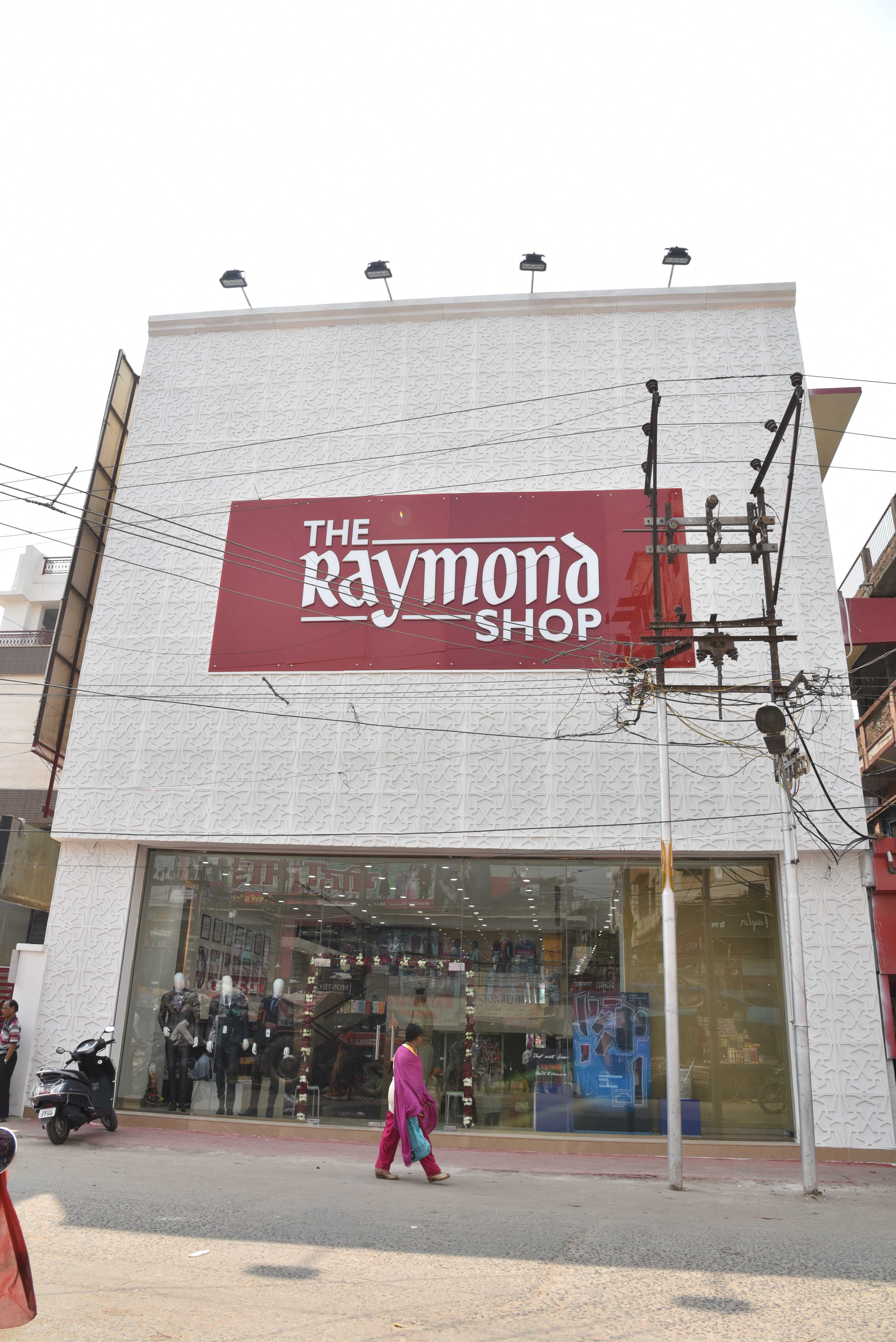 Raymond in Salimpur Ahra, Patna