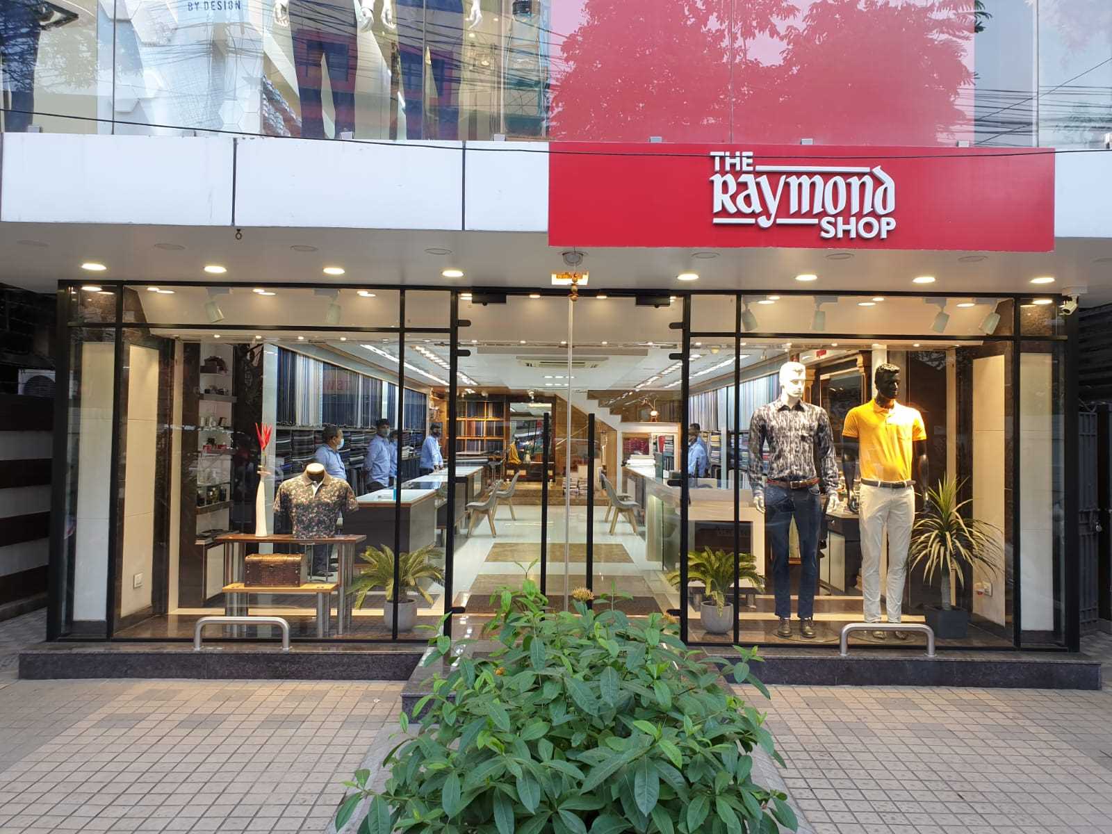 Raymond in New Alipore, Kolkata