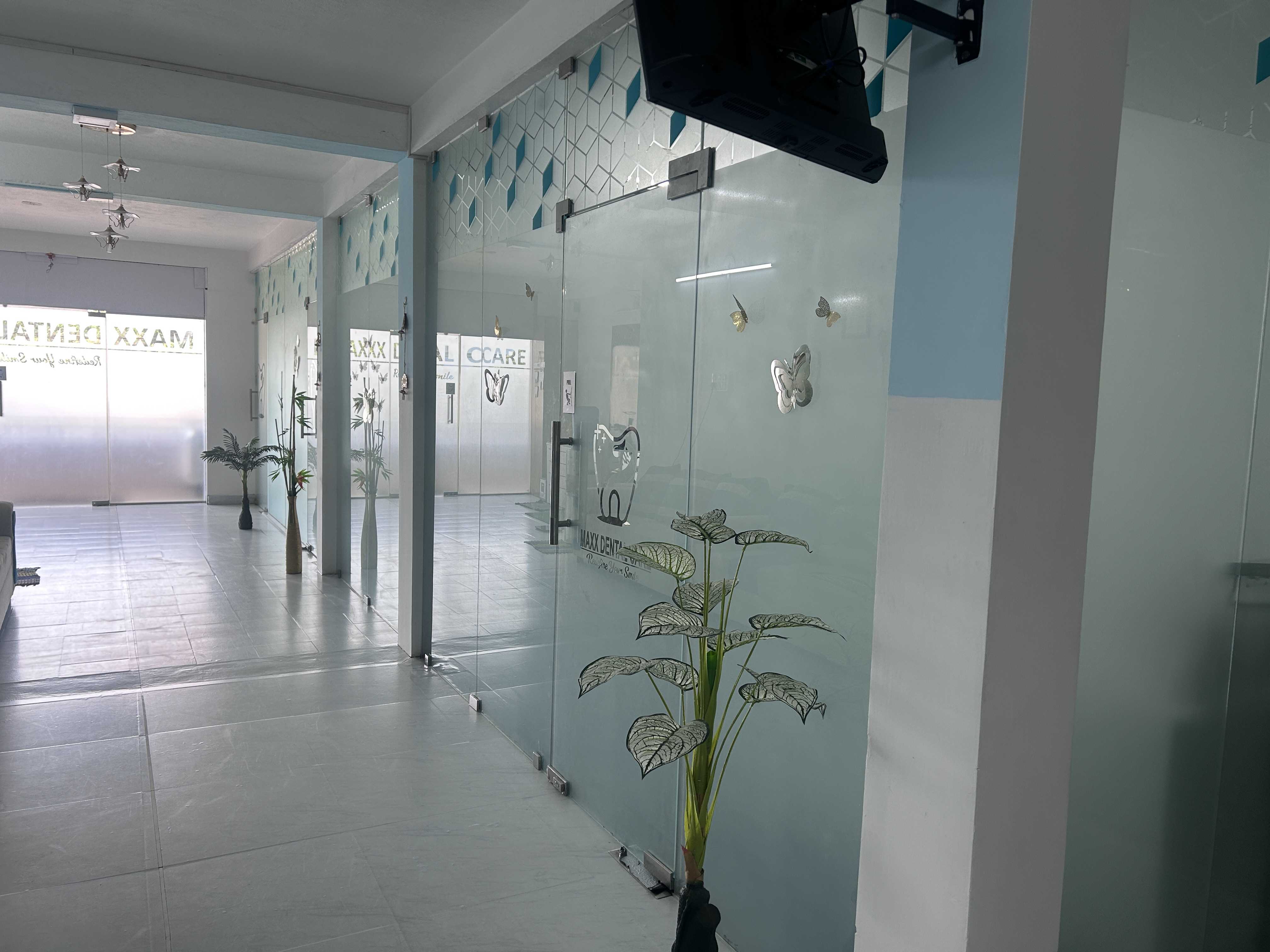 MAXX DENTAL CARE in 100 Feet Taramani Link Road, Velachery