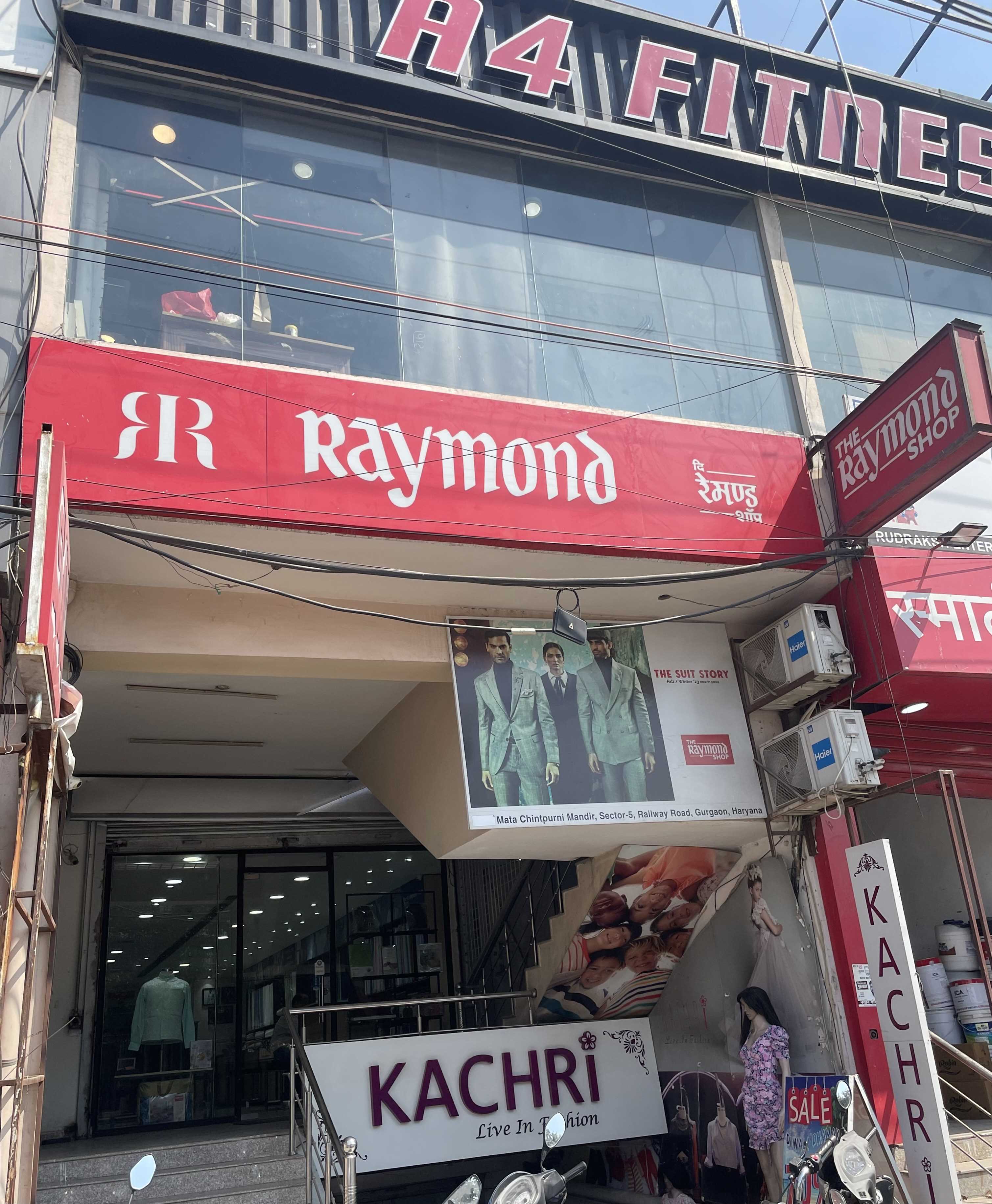 Raymond in Sector 5, Gurugram