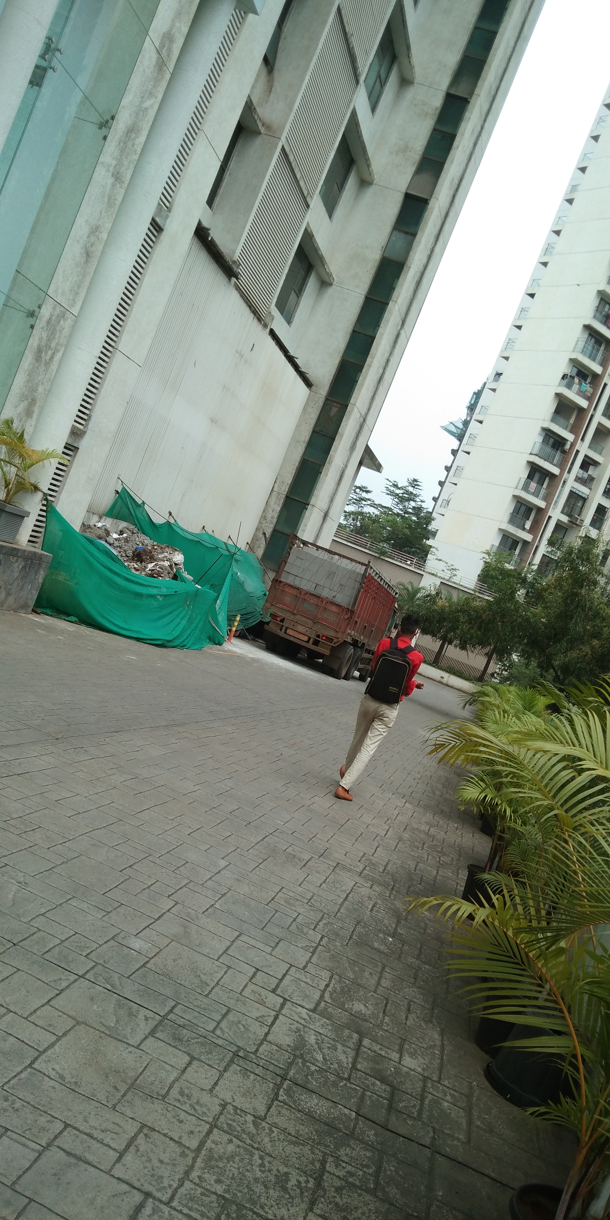 Aadhar Housing Finance Ltd in Andheri (East), Mumbai