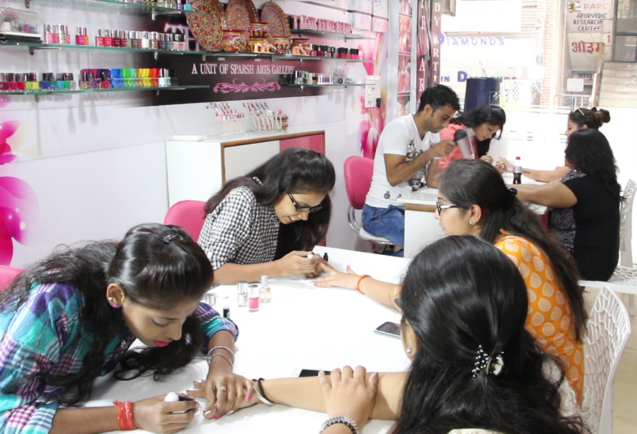 Nail Art Courses in Hari Nagar, Delhi, Nail Carving Training | Sulekha Delhi