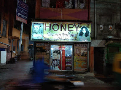 Logo of Honey Beauty Parlour