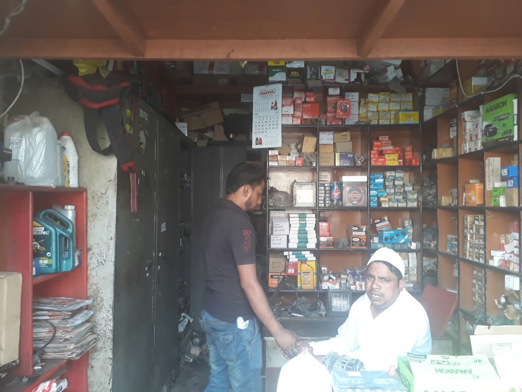 Alam Pari Chowk Greater Noida Alam Pari Chowk Greater Noida
