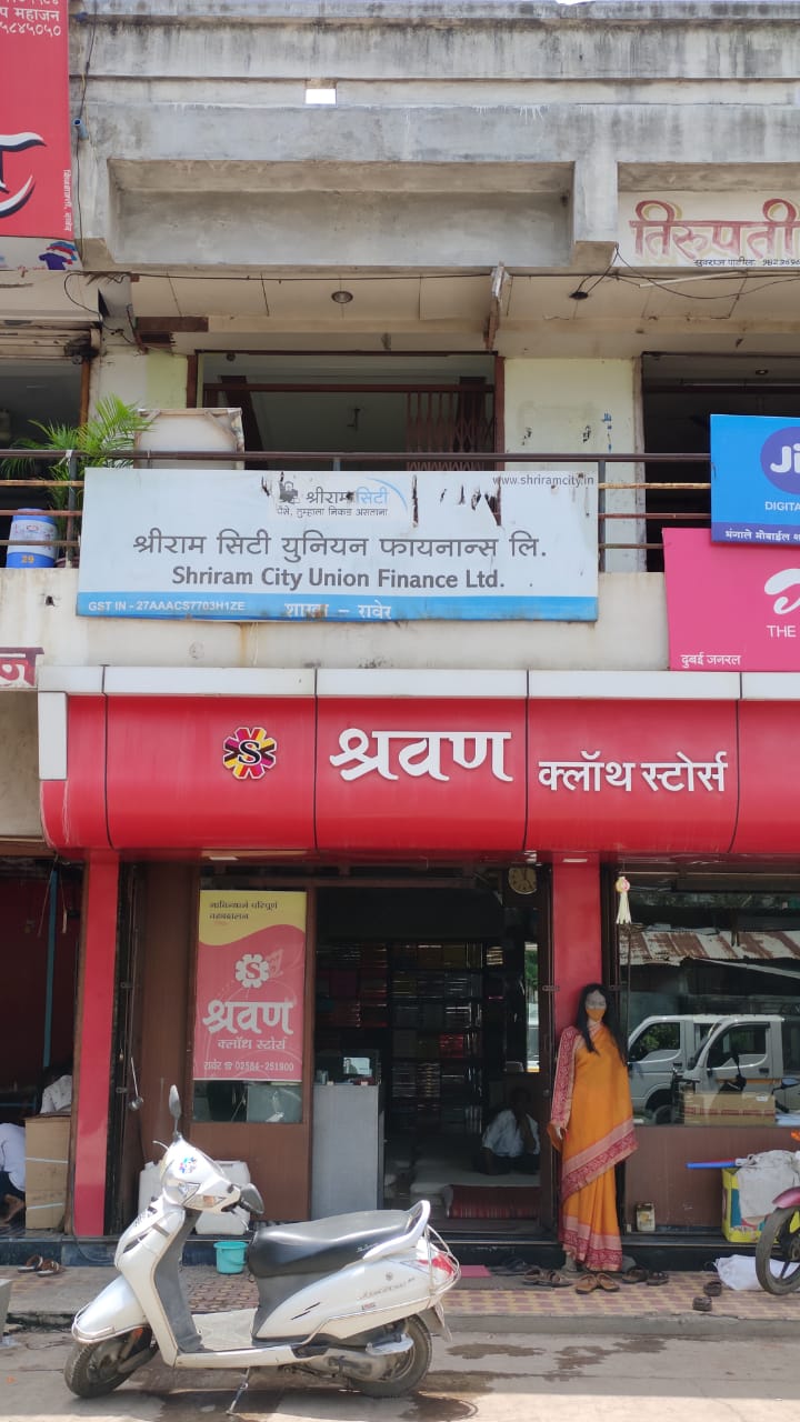 Shriram Finance Limited in Chhoriya Market, Raver