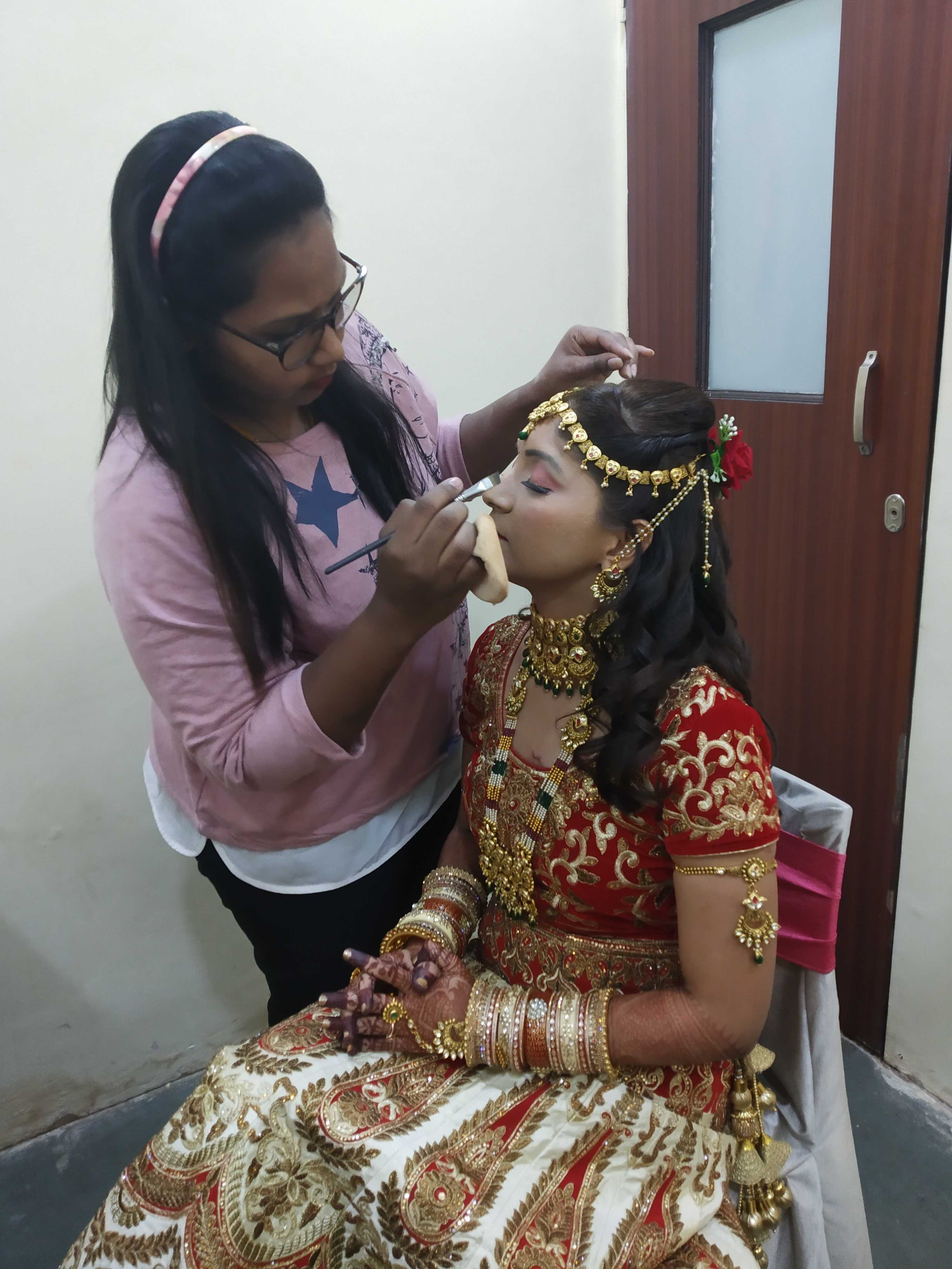 Beauty Parlour in Andheri East, Mumbai | Sulekha