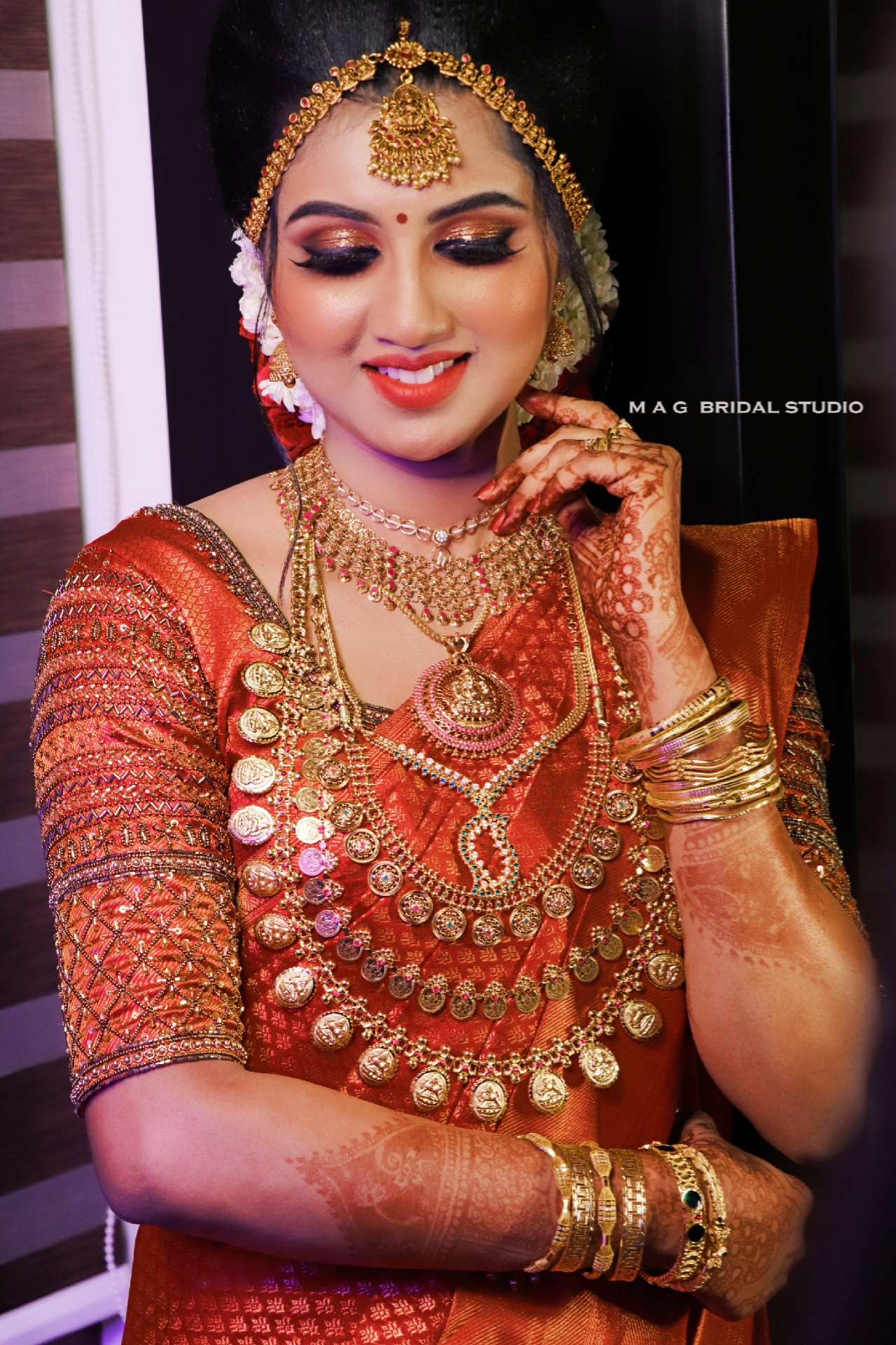 Top 10 Beauty Parlour in Cochin, Salons, Makeup Artist | Sulekha